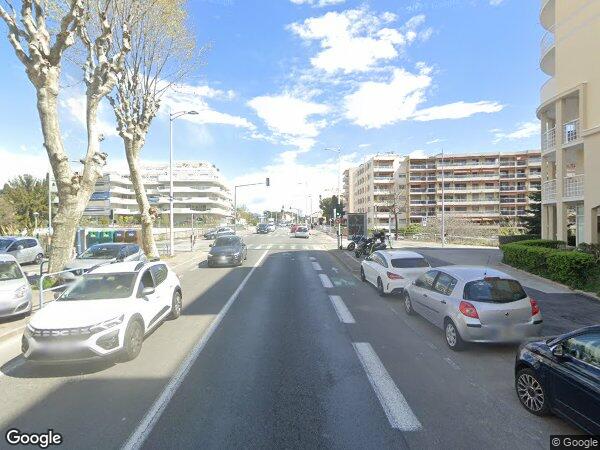 UN APPARTEMENT ET UNE CAVE