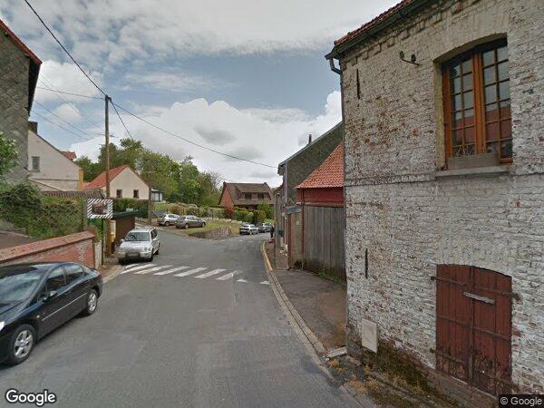 UN MAISON À USAGE D’HABITATION