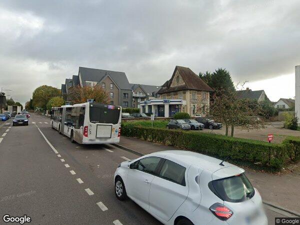 UN APPARTEMENT ET UN GARAGE