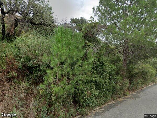 UNE MAISON A USAGE D'HABITATION