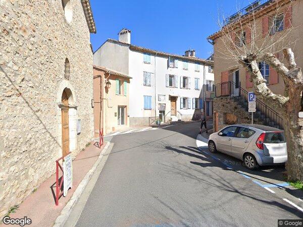 UNE MAISON DE VILLAGE