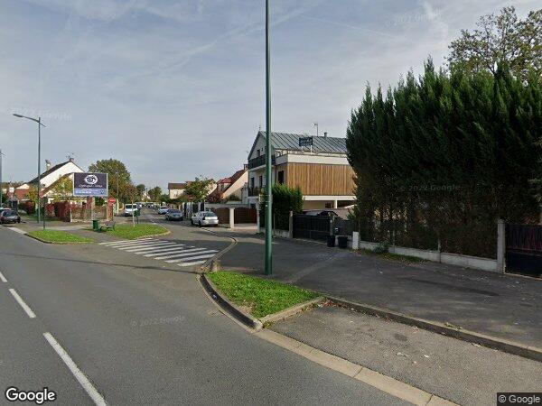 UNE MAISON D'HABITATION