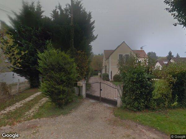 UNE MAISON A USAGE D'HABITATION