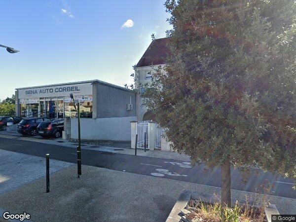 UN APPARTEMENT ET PARKING