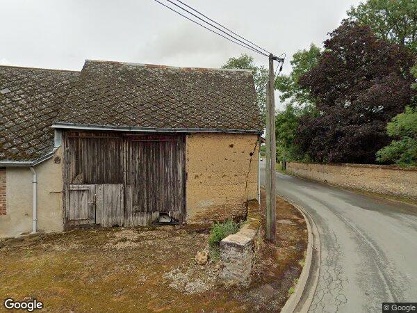 UNE  MAISON D'HABITATION