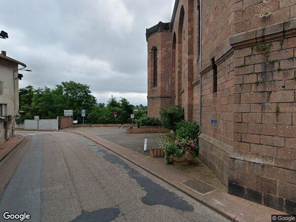 UNE MAISON DE VILLE EN PARTIE RESTAURÉE