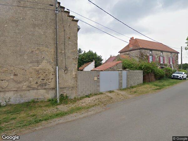 UNE MAISON D'HABITATION