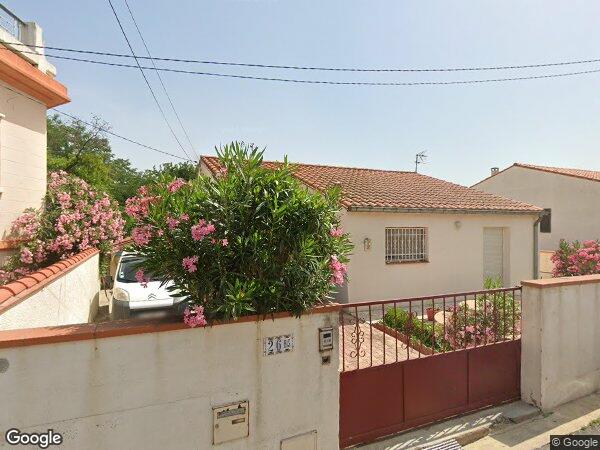 UNE MAISON D'HABITATION