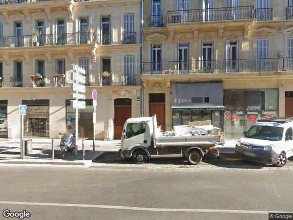 UN APPARTEMENT ET UNE CAVE