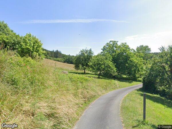 UNE MAISON D'HABITATION