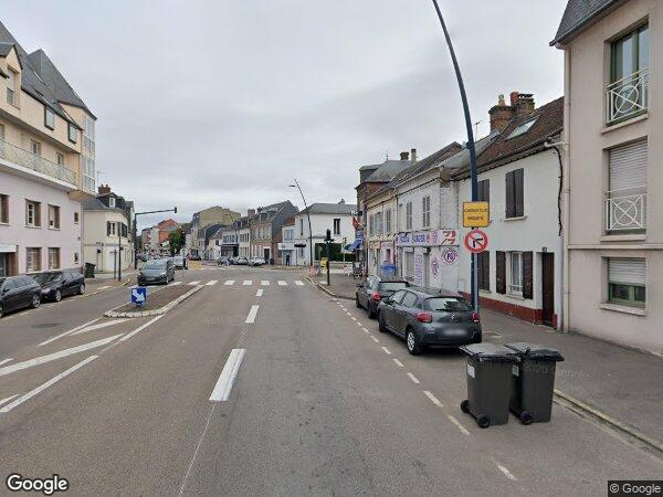 UN APPARTEMENT AVEC CAVE ET GARAGE