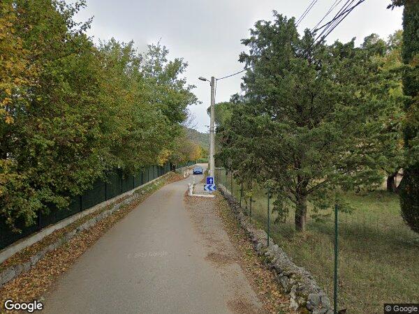 UN ENSEMBLE IMMOBILIER