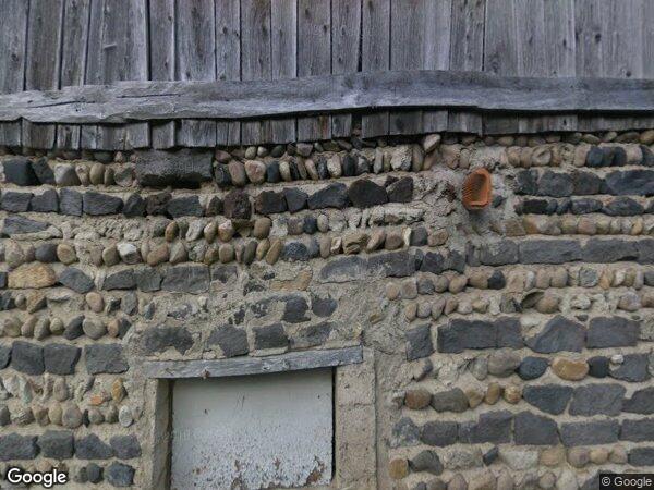 UNE MAISON D’HABITATION