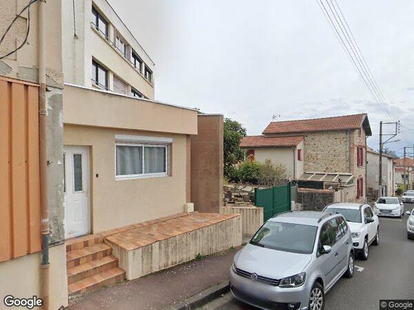 UN APPARTEMENT AVEC DEUX GRENIERS