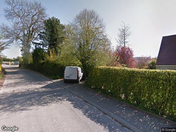 UNE MAISON D'HABITATION 