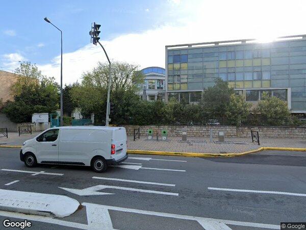 UN APPARTEMENT DE 3 PIÈCES, UNE CAVE ET UN EMPLACEMENT DE PARKING EXTÉRIEUR