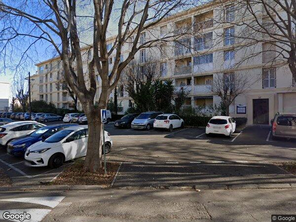 UN APPARTEMENT ET UNE CAVE