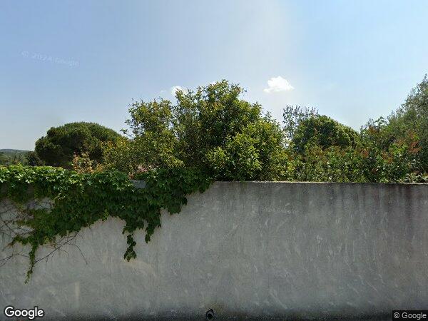 UNE MAISON D'HABITATION