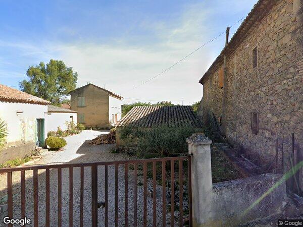 UNE VILLA EN R + 1 TYPE BASTIDE AVEC GARAGE ATTENANT & PISCINE
