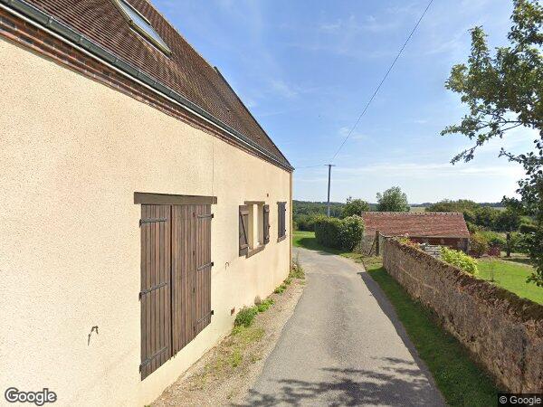 UNE MAISON D'HABITATION