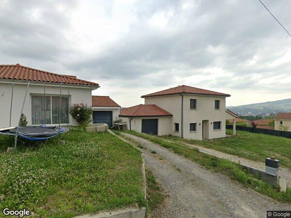 UNE MAISON D'HABITATION