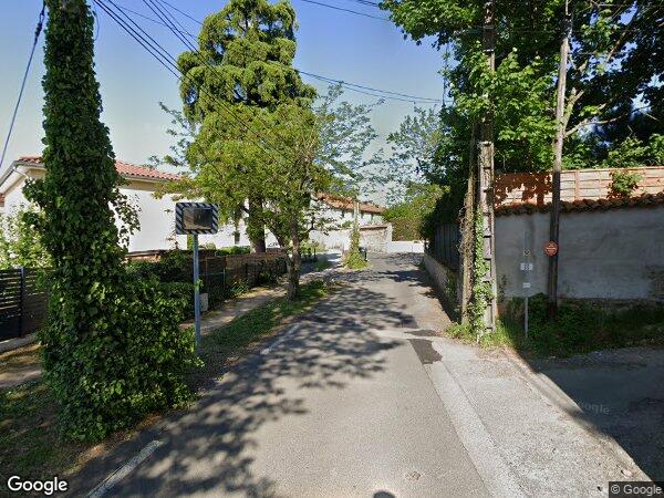 UNE MAISON A USAGE D’HABITATION