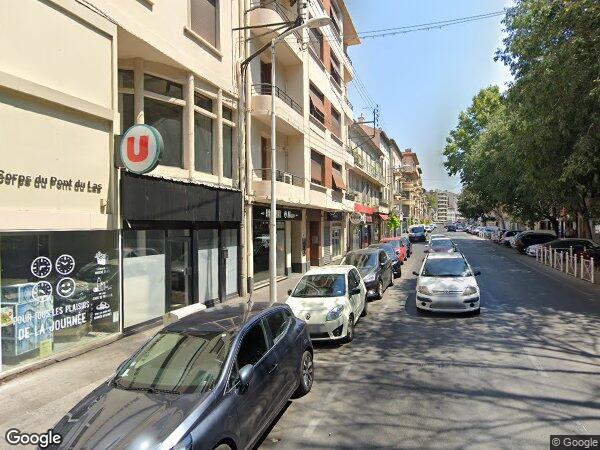 UN APPARTEMENT ET UNE CAVE