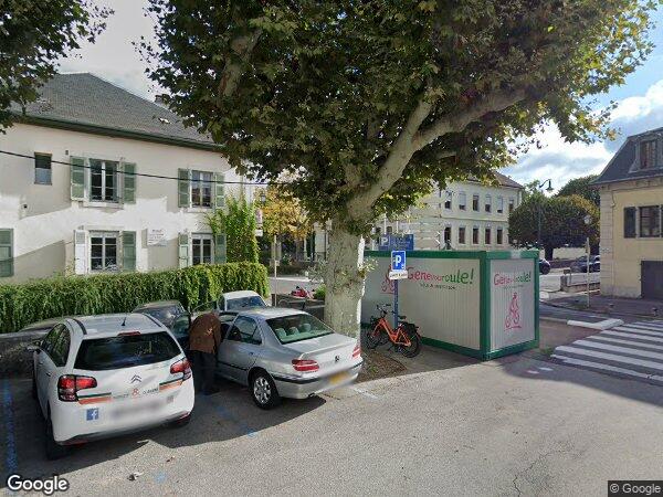 UN APPARTEMENT DE TYPE 3 AVEC JARDIN PRIVATIF, TERRASSE, GARAGE DOUBLE ET CAVE