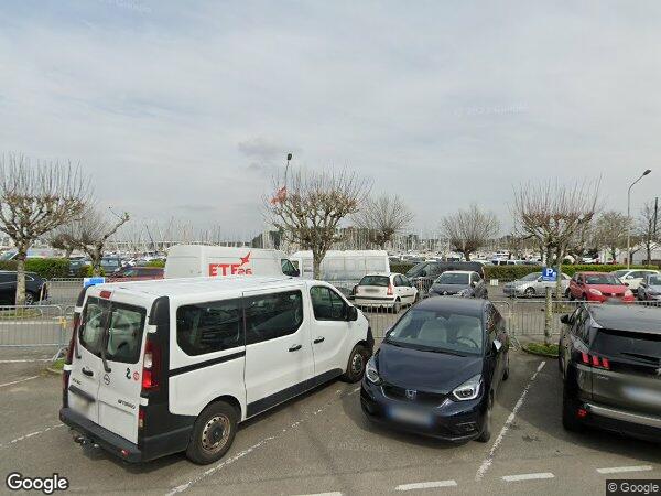 UN BIEN À USAGE COMMERCIAL