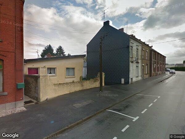 UNE MAISON À USAGE D’HABITATION