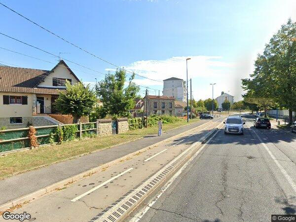 UN APPARTEMENT ET UN BOX