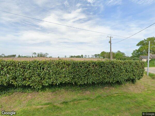 UNE PARCELLE DE TERRE