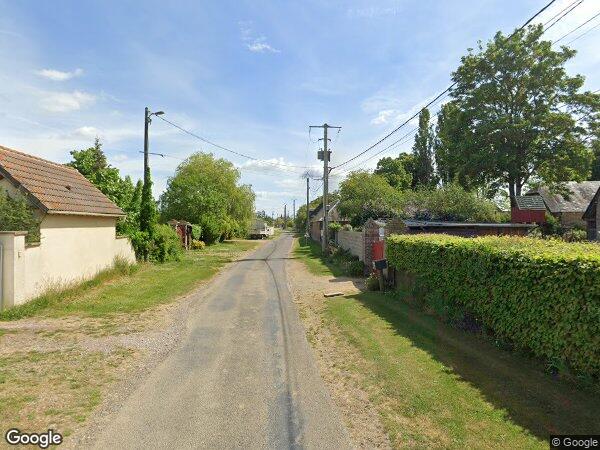 UNE MAISON D'HABITATION