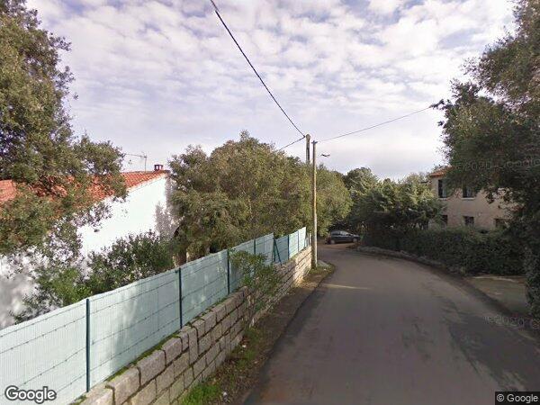 UN APPARTEMENT ET DEUX EMPLACEMENTS