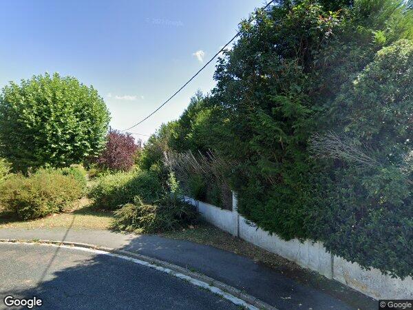 UNE MAISON D'HABITATION