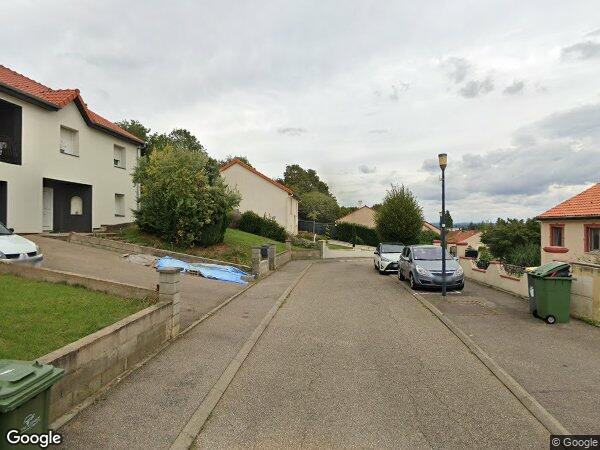 UNE MAISON INDIVIDUELLE D'HABITATION
