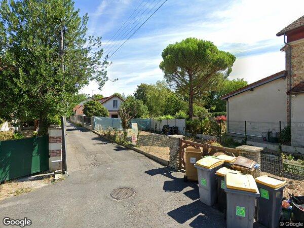 UNE MAISON D'HABITATION