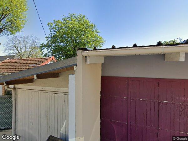 UNE maison d’habitation