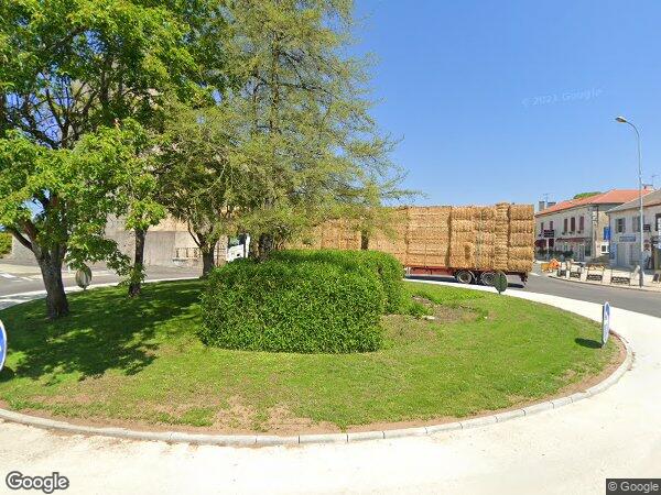 UNE MAISON D'HABITATION