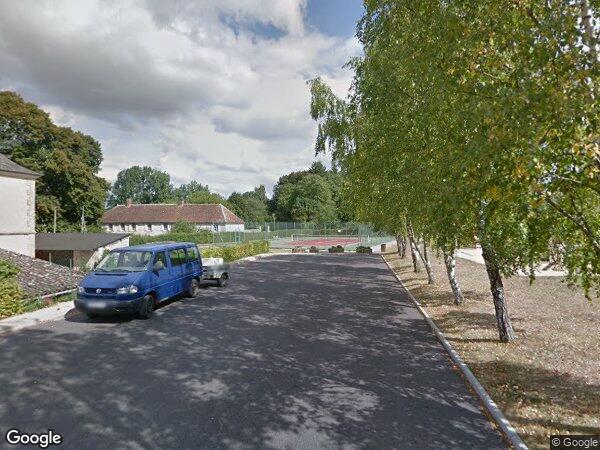 UNE MAISON D'HABITATION