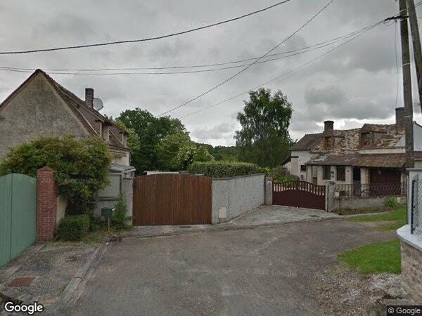 UNE MAISON D'HABITATION