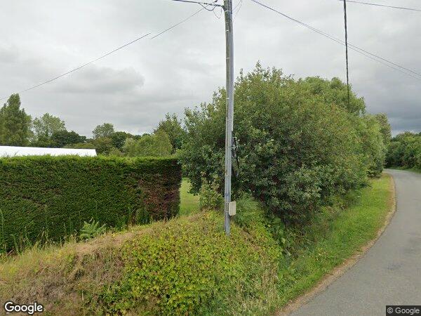 UNE PARCELLE DE TERRA À BÂTIR