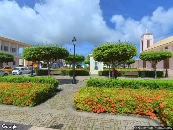 UNE PARCELLE DE TERRE