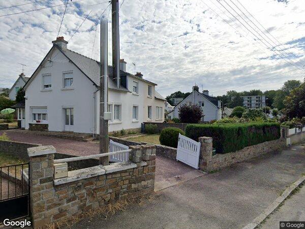 UNE MAISON D’HABITATION MITOYENNE