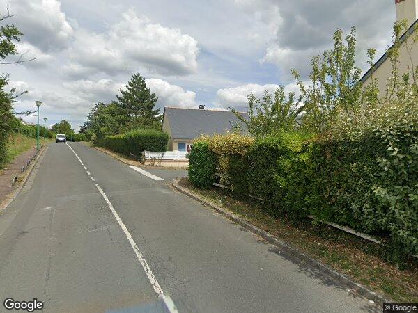 UN APPARTEMENT DE TYPE T3 ET UN EMPLACEMENT DE STATIONNEMENT