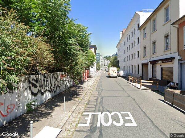 UN APPARTEMENT DE 6 PP