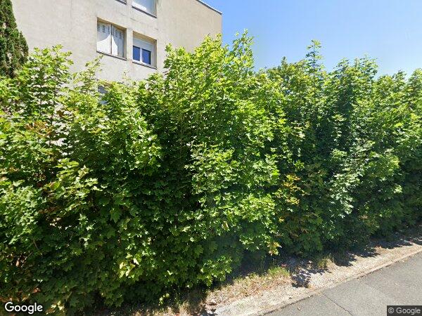 UN APPARTEMENT DE TYPE 2 ET UN LOCAL À USAGE DE CAVE