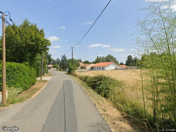 UNE MAISON D'HABITATION
