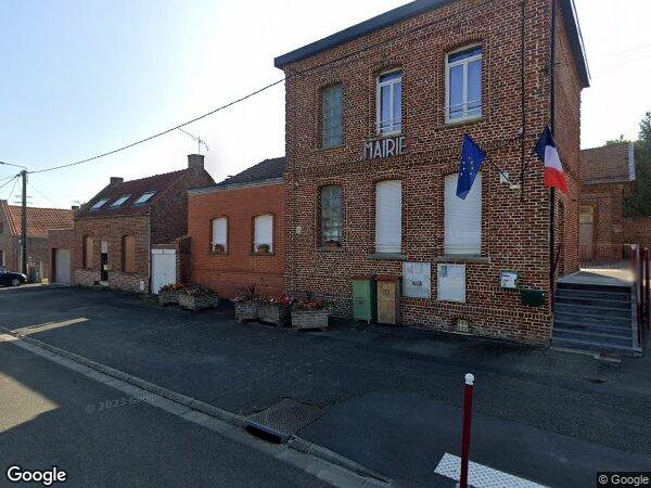 UN TERRAIN À BÂTIR