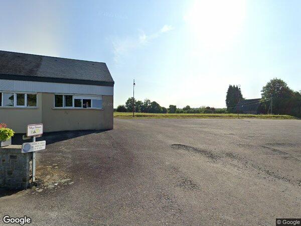 UN BÂTIMENT DE 2018